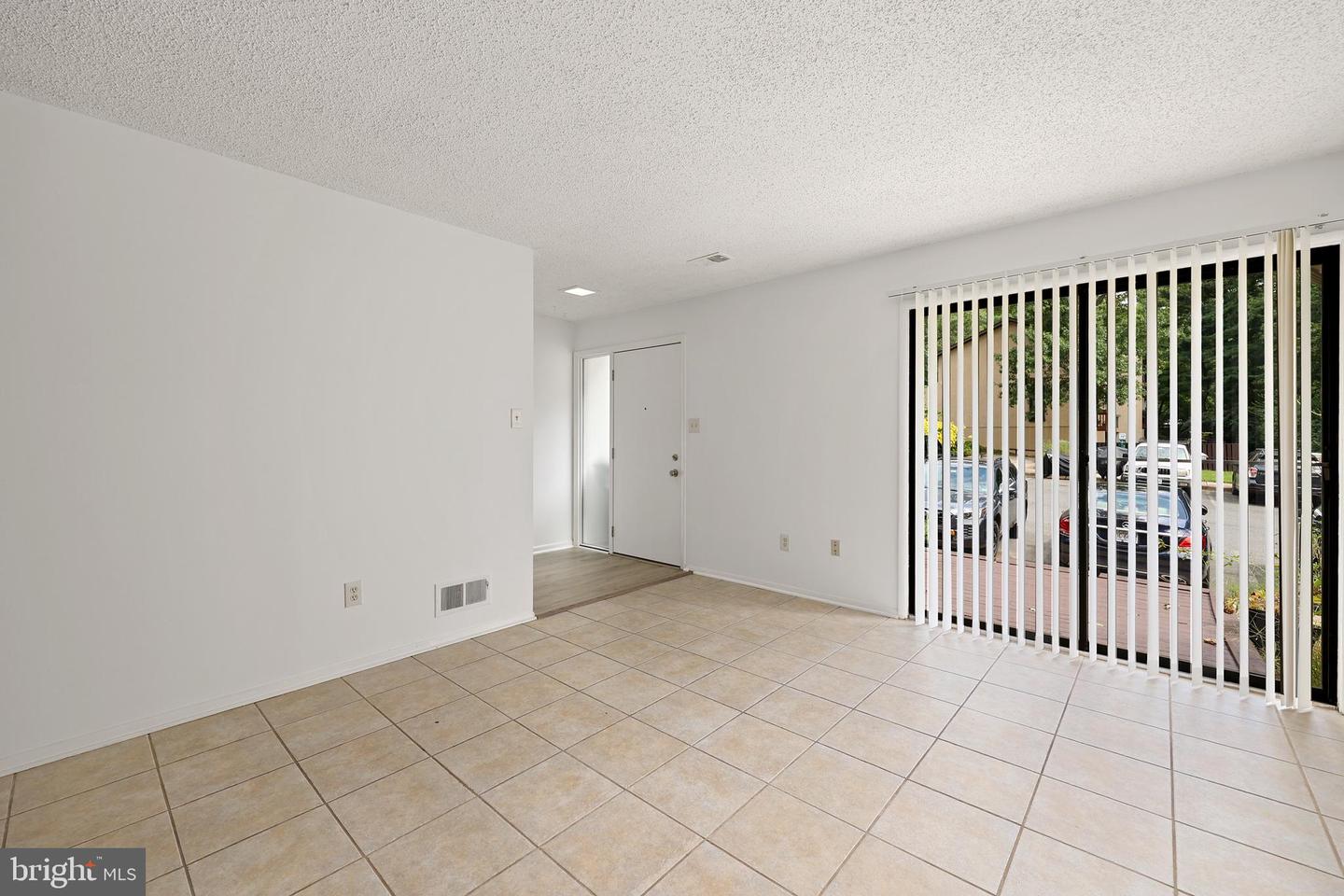 12154 CAPTIVA CT, RESTON, Virginia 20191, 2 Bedrooms Bedrooms, ,1 BathroomBathrooms,Residential,For sale,12154 CAPTIVA CT,VAFX2262576 MLS # VAFX2262576