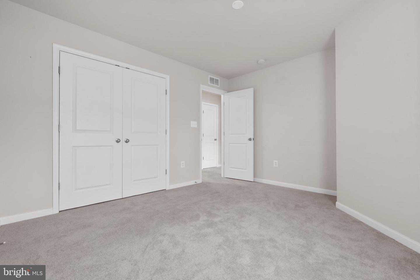 14035 MADRONA LN, WOODBRIDGE, Virginia 22193, 3 Bedrooms Bedrooms, ,2 BathroomsBathrooms,Residential,For sale,14035 MADRONA LN,VAPW2102166 MLS # VAPW2102166