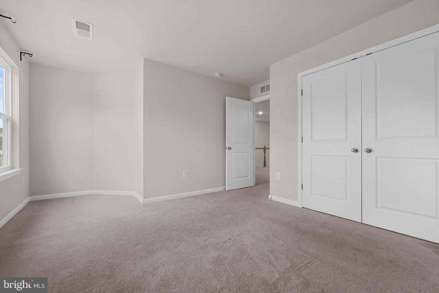 14035 MADRONA LN, WOODBRIDGE, Virginia 22193, 3 Bedrooms Bedrooms, ,2 BathroomsBathrooms,Residential,For sale,14035 MADRONA LN,VAPW2102166 MLS # VAPW2102166