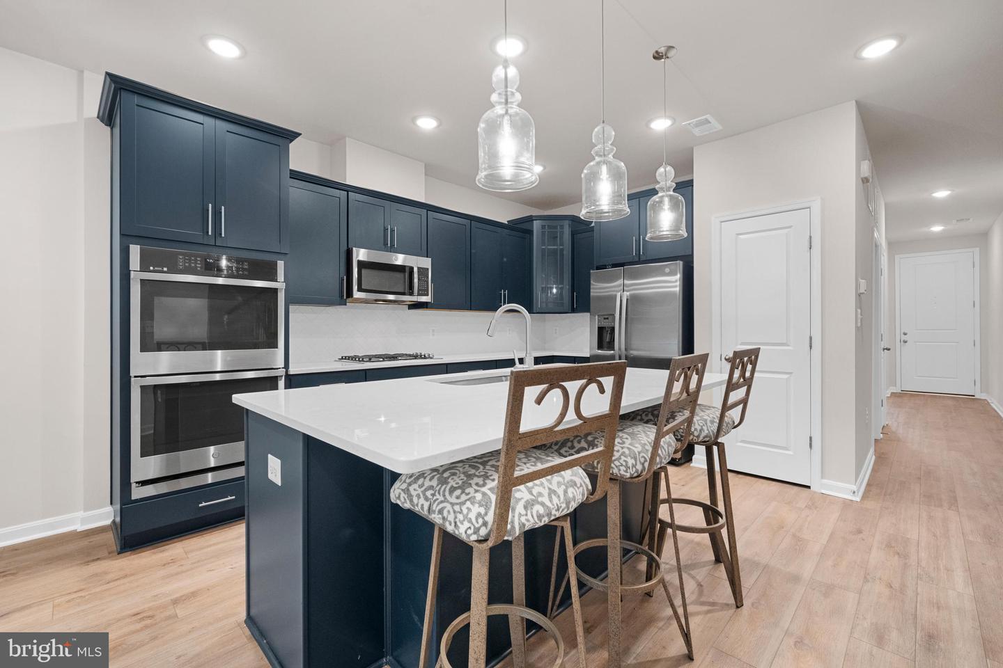14035 MADRONA LN, WOODBRIDGE, Virginia 22193, 3 Bedrooms Bedrooms, ,2 BathroomsBathrooms,Residential,For sale,14035 MADRONA LN,VAPW2102166 MLS # VAPW2102166