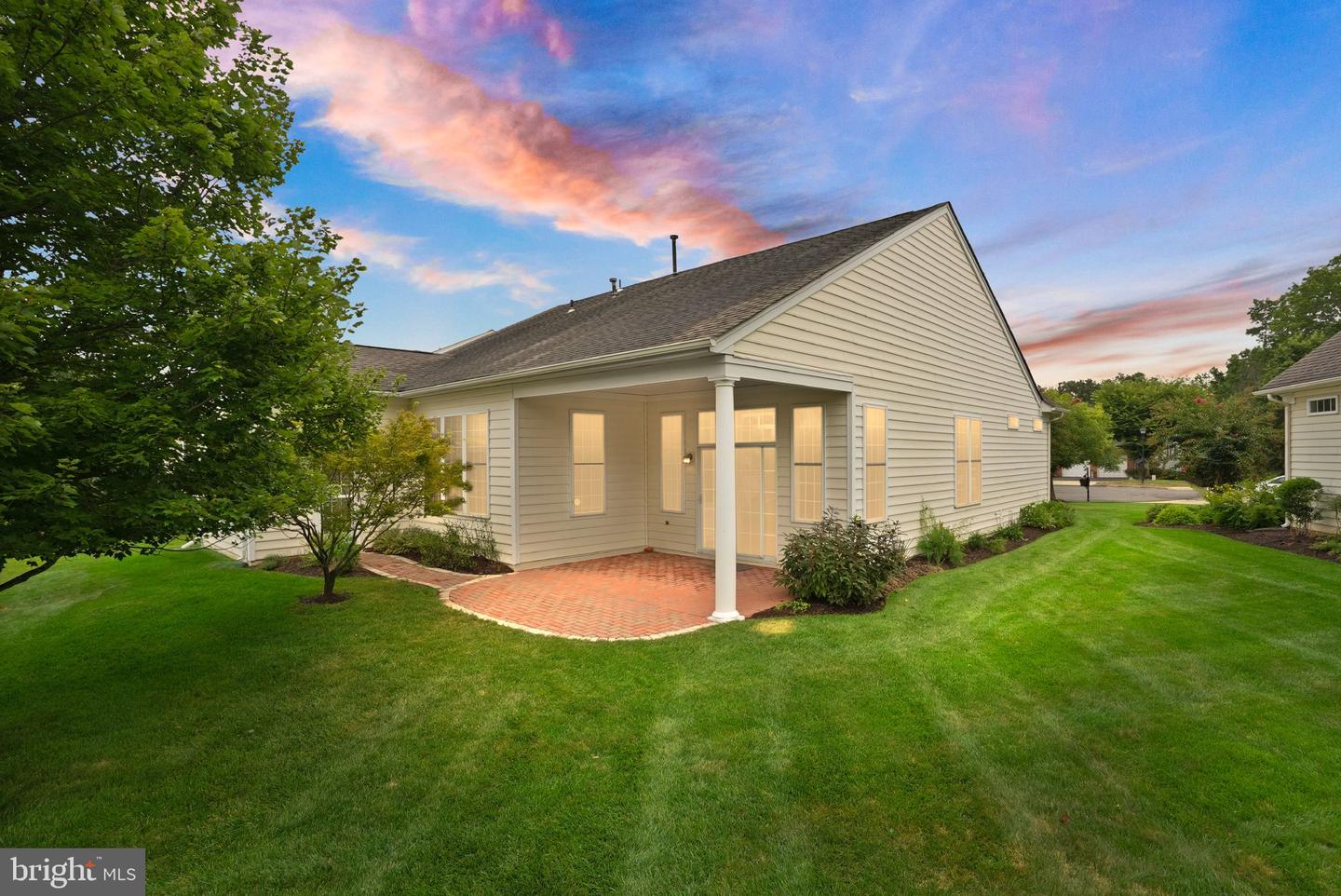 15532 FASSELS CT, HAYMARKET, Virginia 20169, 2 Bedrooms Bedrooms, ,2 BathroomsBathrooms,Residential,For sale,15532 FASSELS CT,VAPW2102172 MLS # VAPW2102172