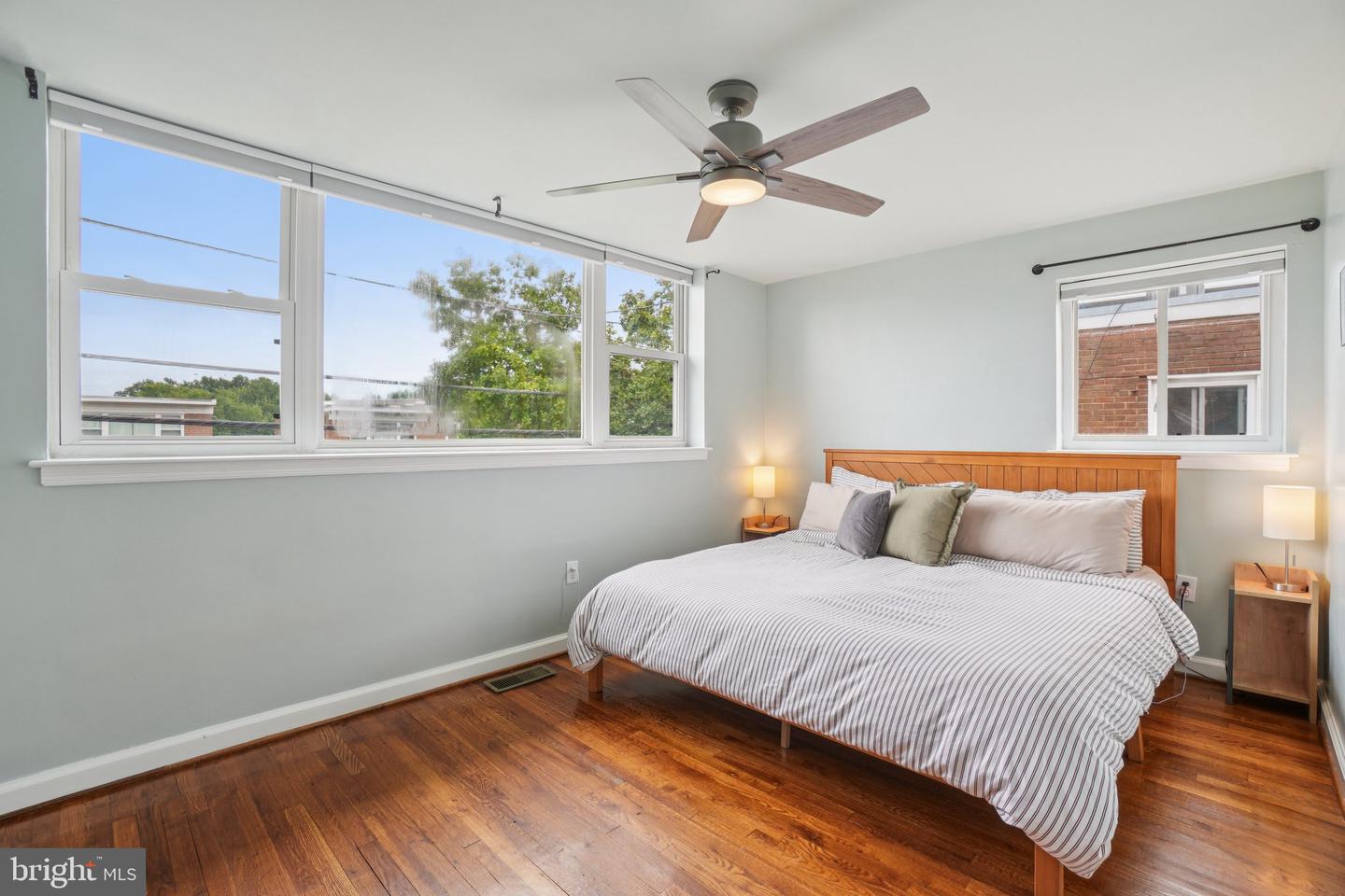 6332 NORTH CAPITOL ST NW, WASHINGTON, District Of Columbia 20011, 3 Bedrooms Bedrooms, ,2 BathroomsBathrooms,Residential,For sale,6332 NORTH CAPITOL ST NW,DCDC2216290 MLS # DCDC2216290