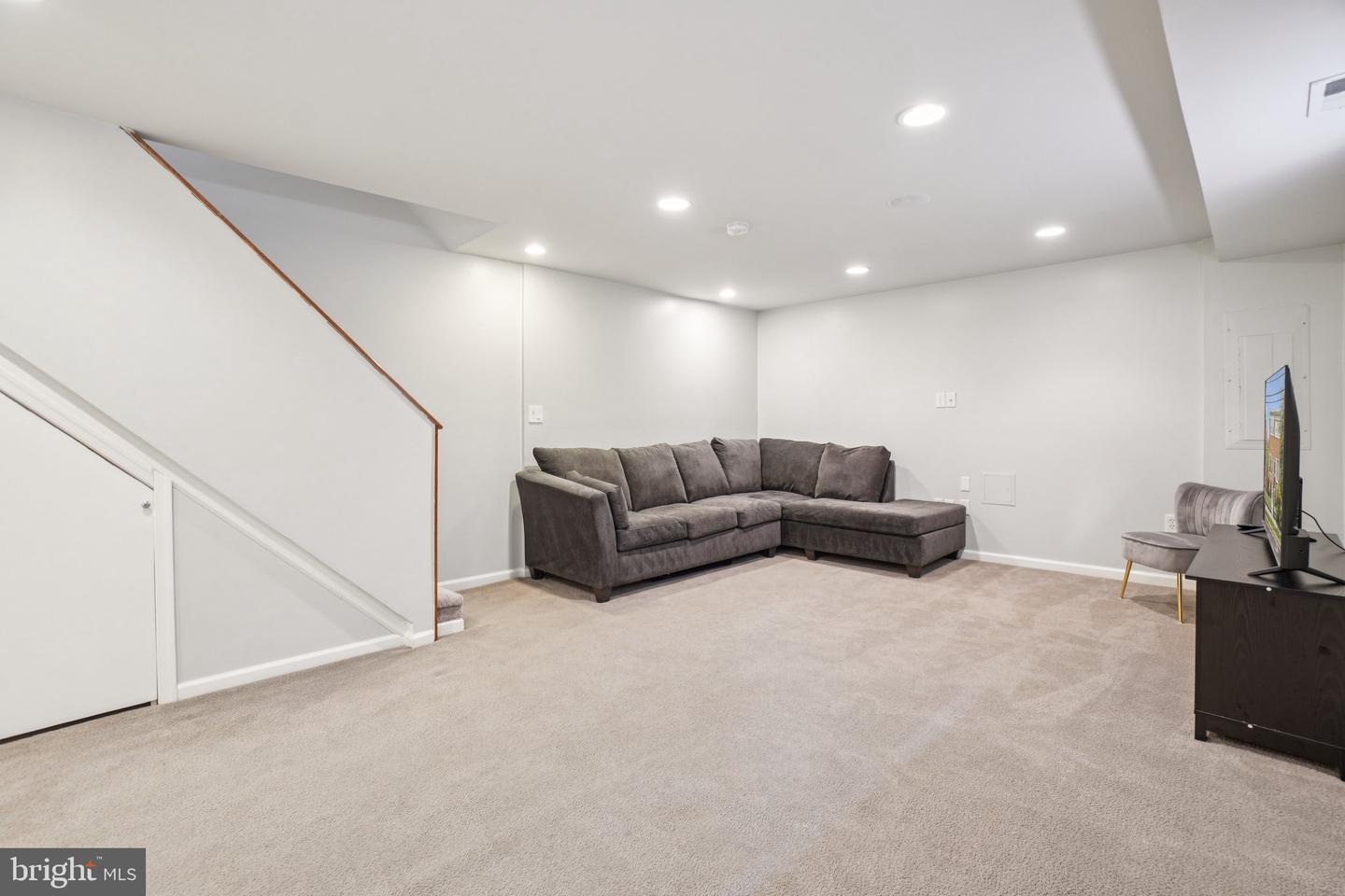 6332 NORTH CAPITOL ST NW, WASHINGTON, District Of Columbia 20011, 3 Bedrooms Bedrooms, ,2 BathroomsBathrooms,Residential,For sale,6332 NORTH CAPITOL ST NW,DCDC2216290 MLS # DCDC2216290