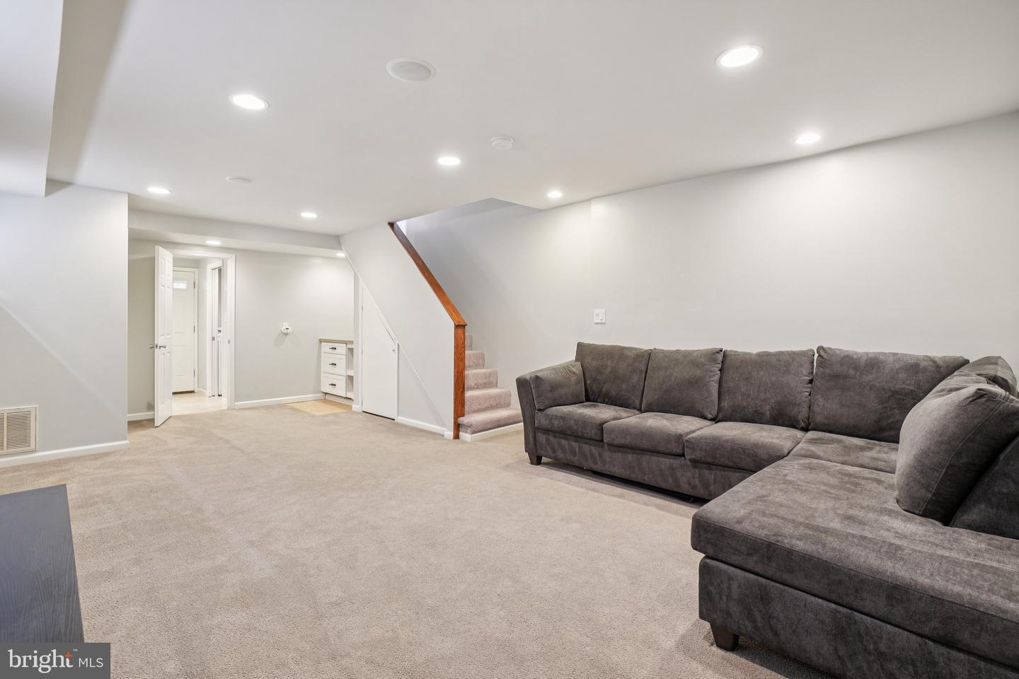 6332 NORTH CAPITOL ST NW, WASHINGTON, District Of Columbia 20011, 3 Bedrooms Bedrooms, ,2 BathroomsBathrooms,Residential,For sale,6332 NORTH CAPITOL ST NW,DCDC2216290 MLS # DCDC2216290