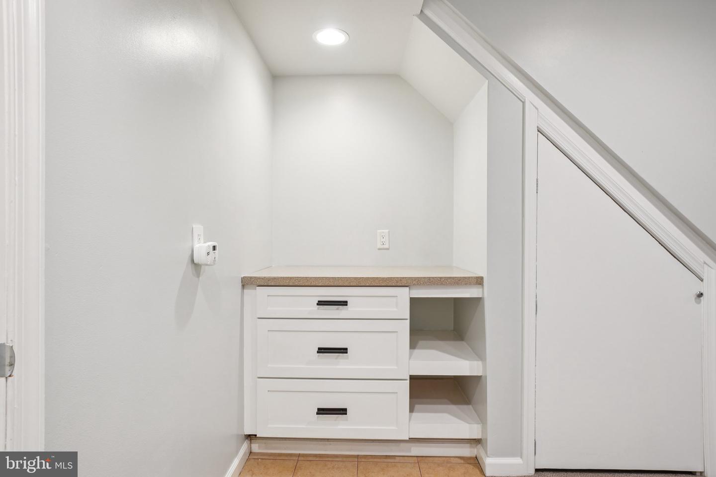 6332 NORTH CAPITOL ST NW, WASHINGTON, District Of Columbia 20011, 3 Bedrooms Bedrooms, ,2 BathroomsBathrooms,Residential,For sale,6332 NORTH CAPITOL ST NW,DCDC2216290 MLS # DCDC2216290