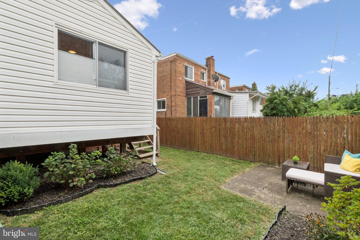 6332 NORTH CAPITOL ST NW, WASHINGTON, District Of Columbia 20011, 3 Bedrooms Bedrooms, ,2 BathroomsBathrooms,Residential,For sale,6332 NORTH CAPITOL ST NW,DCDC2216290 MLS # DCDC2216290