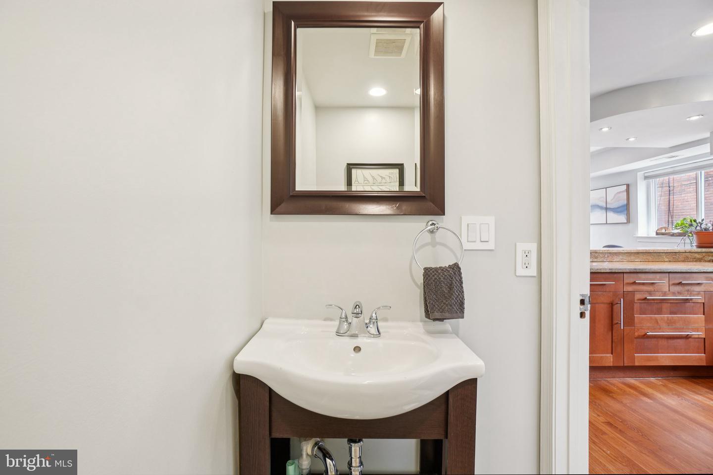 6332 NORTH CAPITOL ST NW, WASHINGTON, District Of Columbia 20011, 3 Bedrooms Bedrooms, ,2 BathroomsBathrooms,Residential,For sale,6332 NORTH CAPITOL ST NW,DCDC2216290 MLS # DCDC2216290