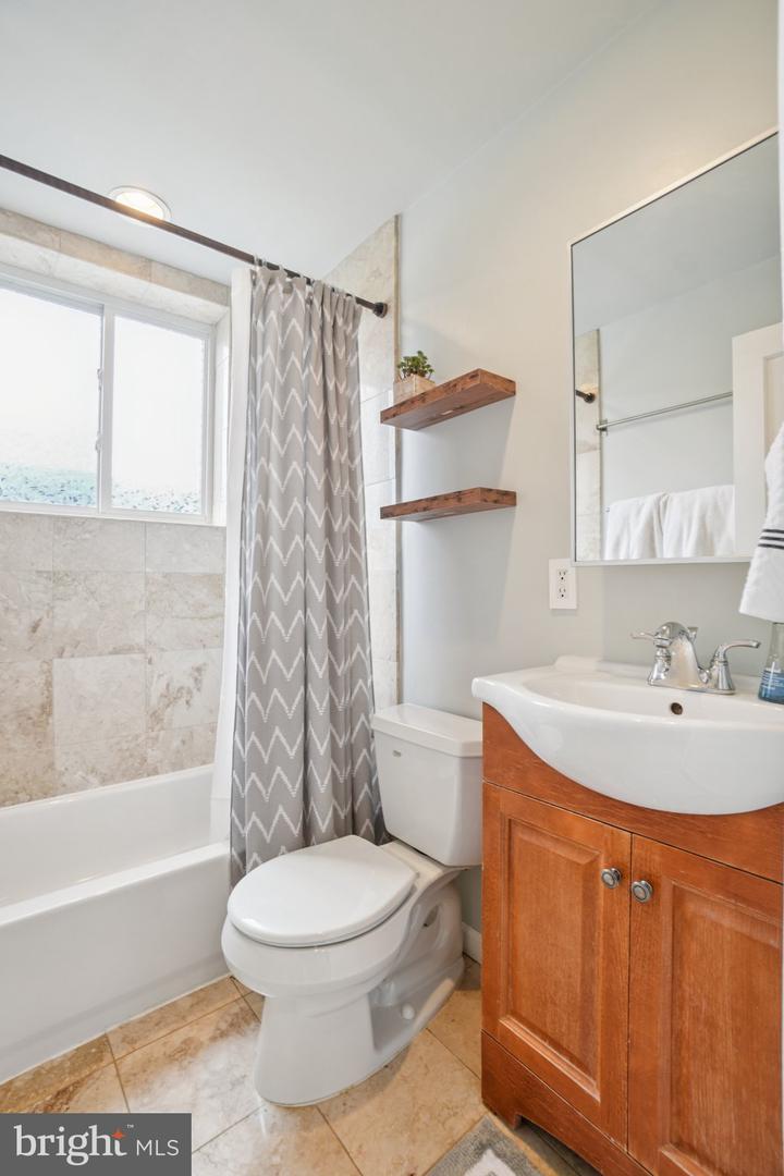 6332 NORTH CAPITOL ST NW, WASHINGTON, District Of Columbia 20011, 3 Bedrooms Bedrooms, ,2 BathroomsBathrooms,Residential,For sale,6332 NORTH CAPITOL ST NW,DCDC2216290 MLS # DCDC2216290