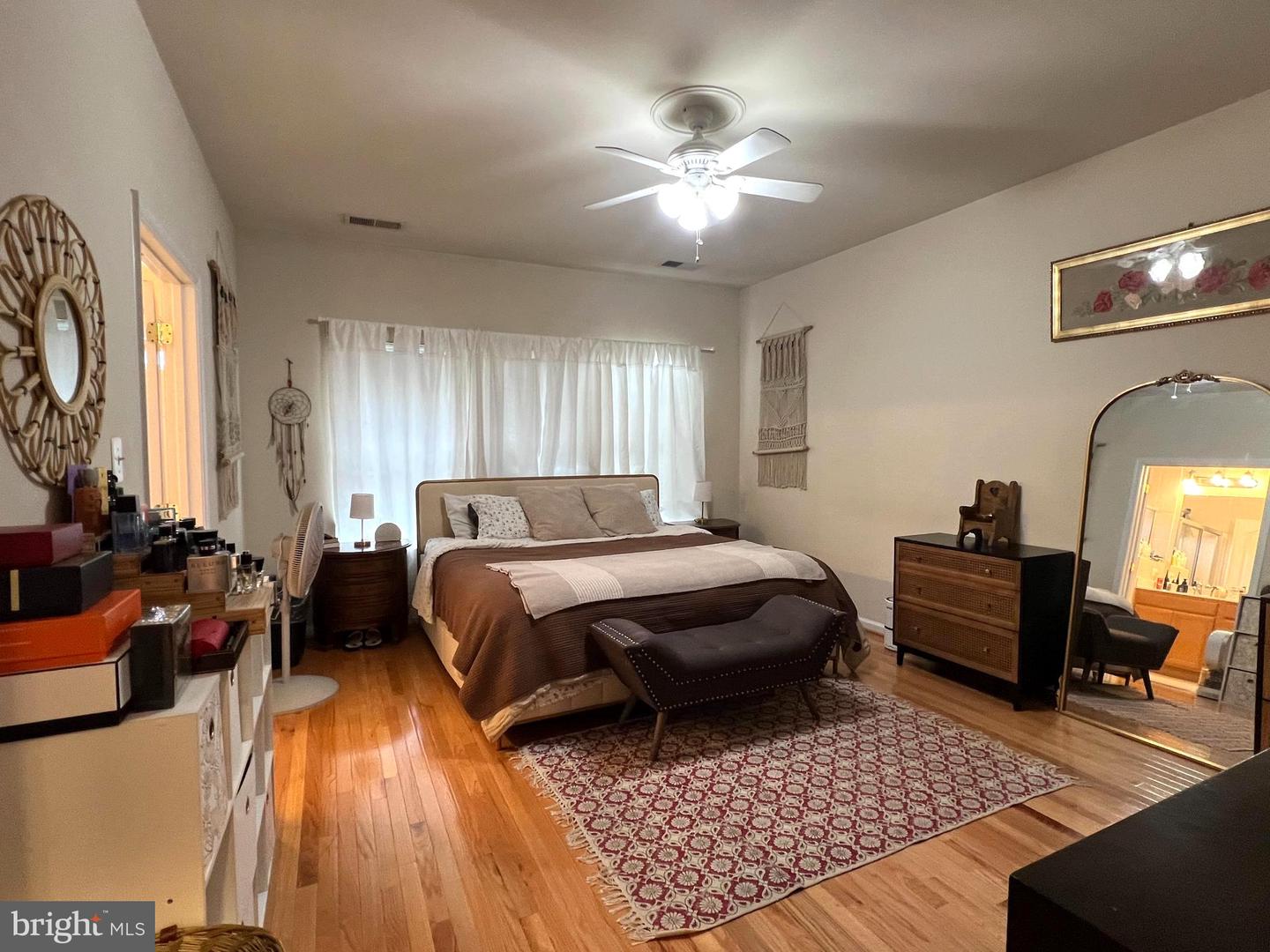 7039 LITTLE THAMES DR, GAINESVILLE, Virginia 20155, 3 Bedrooms Bedrooms, ,2 BathroomsBathrooms,Residential,For sale,7039 LITTLE THAMES DR,VAPW2102190 MLS # VAPW2102190