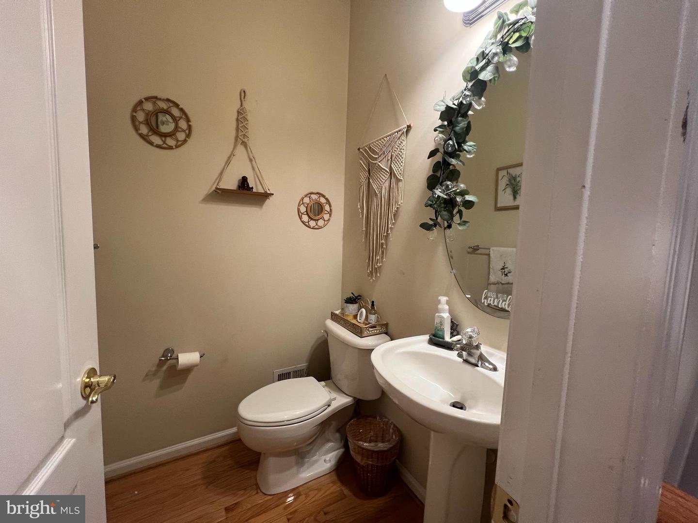7039 LITTLE THAMES DR, GAINESVILLE, Virginia 20155, 3 Bedrooms Bedrooms, ,2 BathroomsBathrooms,Residential,For sale,7039 LITTLE THAMES DR,VAPW2102190 MLS # VAPW2102190