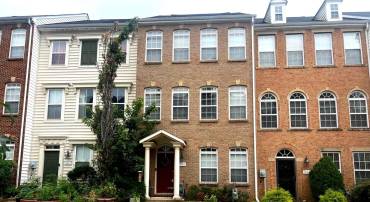 7039 LITTLE THAMES DR, GAINESVILLE, Virginia 20155, 3 Bedrooms Bedrooms, ,2 BathroomsBathrooms,Residential,For sale,7039 LITTLE THAMES DR,VAPW2102190 MLS # VAPW2102190