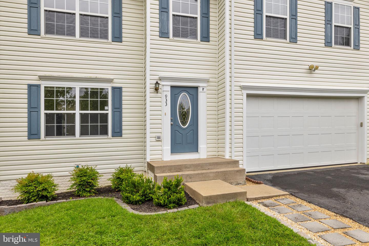 933 LAKEWOOD CIR, CULPEPER, Virginia 22701, 3 Bedrooms Bedrooms, ,2 BathroomsBathrooms,Residential,For sale,933 LAKEWOOD CIR,VACU2011400 MLS # VACU2011400