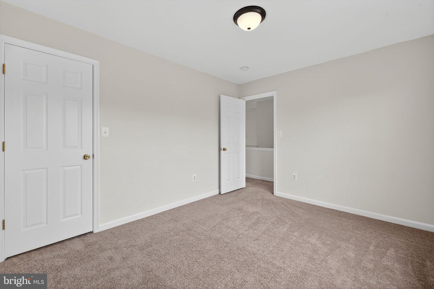 933 LAKEWOOD CIR, CULPEPER, Virginia 22701, 3 Bedrooms Bedrooms, ,2 BathroomsBathrooms,Residential,For sale,933 LAKEWOOD CIR,VACU2011400 MLS # VACU2011400