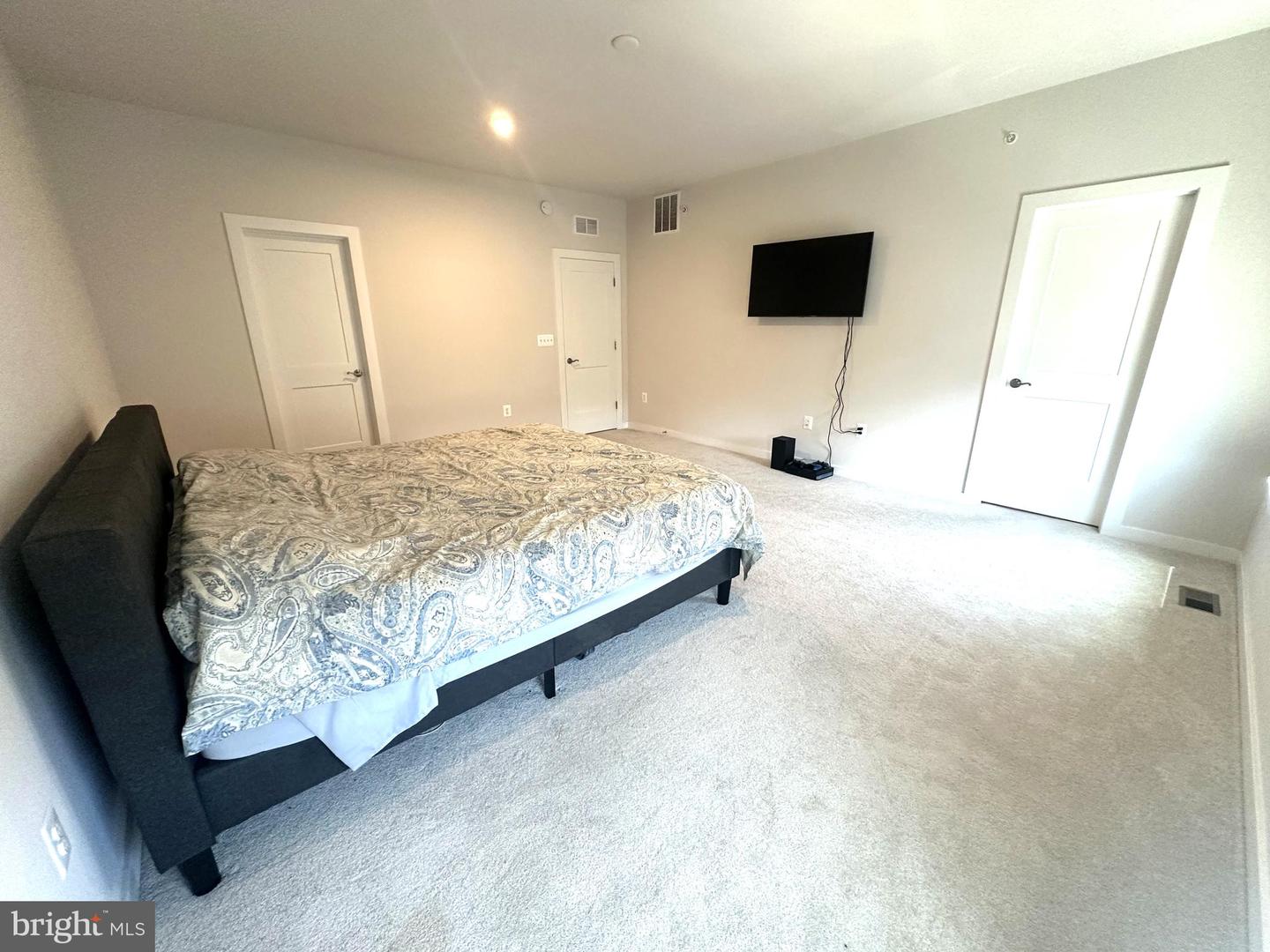 14130 GYPSUM LOOP #72, CHANTILLY, Virginia 20151, 3 Bedrooms Bedrooms, ,2 BathroomsBathrooms,Residential,For sale,14130 GYPSUM LOOP #72,VAFX2262786 MLS # VAFX2262786