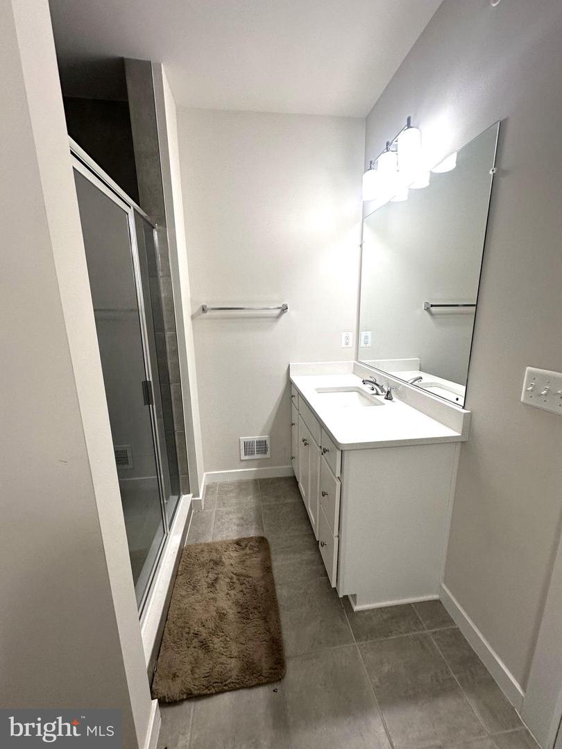 14130 GYPSUM LOOP #72, CHANTILLY, Virginia 20151, 3 Bedrooms Bedrooms, ,2 BathroomsBathrooms,Residential,For sale,14130 GYPSUM LOOP #72,VAFX2262786 MLS # VAFX2262786