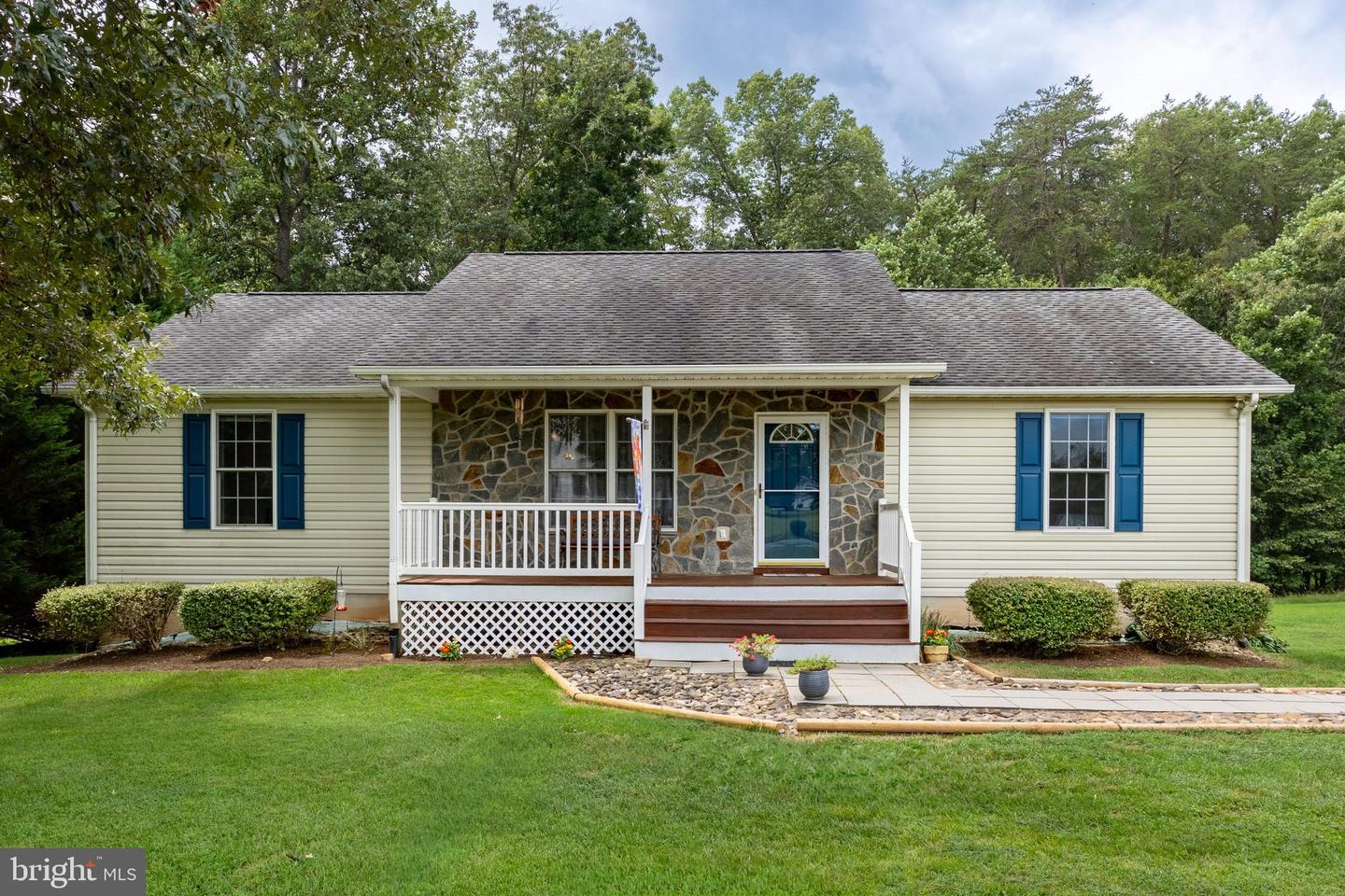 258 STERLING LAMM DR, RUCKERSVILLE, Virginia 22968, 3 Bedrooms Bedrooms, 8 Rooms Rooms,2 BathroomsBathrooms,Residential,For sale,258 STERLING LAMM DR,VAGR2000752 MLS # VAGR2000752
