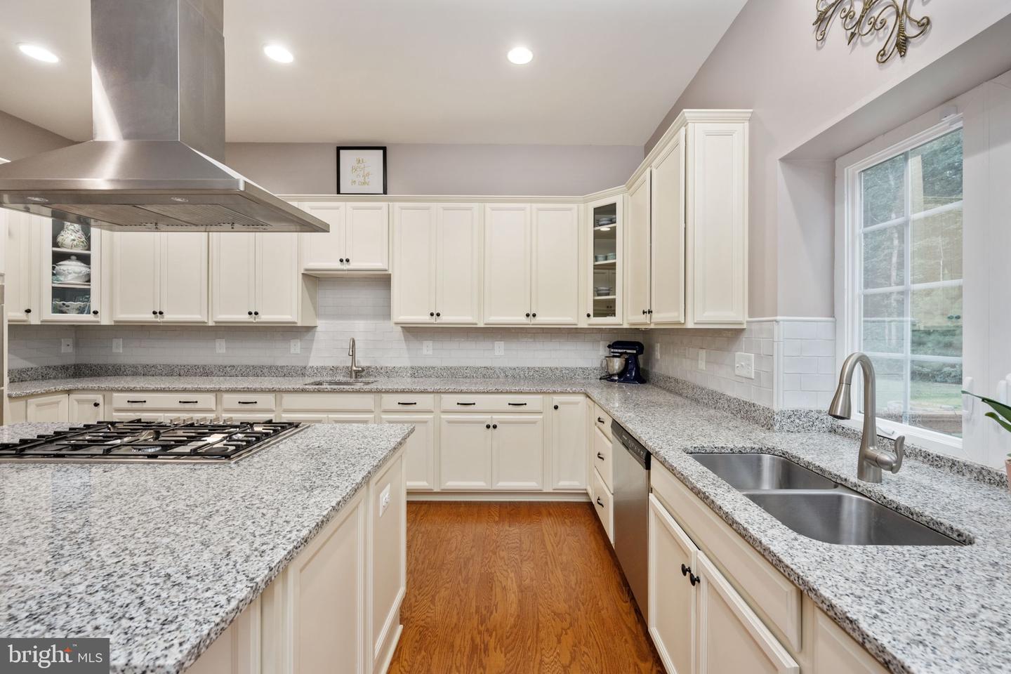265 POPLAR MANOR AVE, FREDERICKSBURG, Virginia 22406, 4 Bedrooms Bedrooms, ,3 BathroomsBathrooms,Residential,For sale,265 POPLAR MANOR AVE,VAST2042060 MLS # VAST2042060
