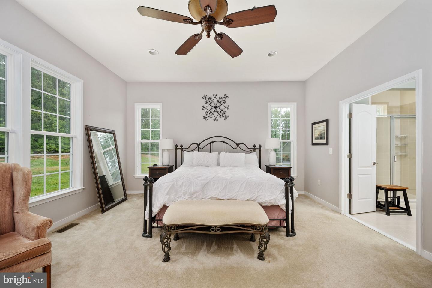 265 POPLAR MANOR AVE, FREDERICKSBURG, Virginia 22406, 4 Bedrooms Bedrooms, ,3 BathroomsBathrooms,Residential,For sale,265 POPLAR MANOR AVE,VAST2042060 MLS # VAST2042060