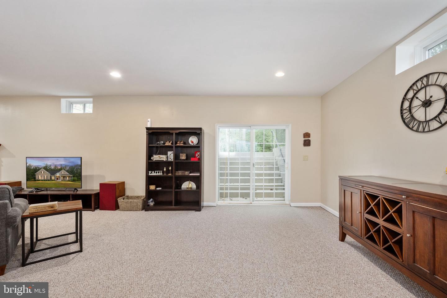 265 POPLAR MANOR AVE, FREDERICKSBURG, Virginia 22406, 4 Bedrooms Bedrooms, ,3 BathroomsBathrooms,Residential,For sale,265 POPLAR MANOR AVE,VAST2042060 MLS # VAST2042060