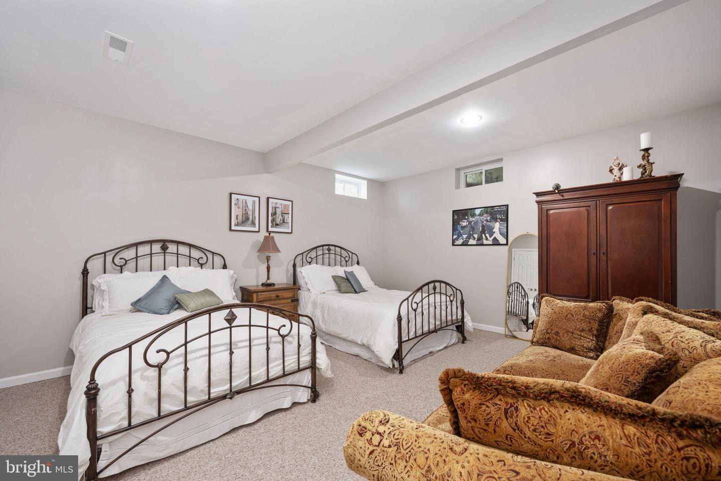 265 POPLAR MANOR AVE, FREDERICKSBURG, Virginia 22406, 4 Bedrooms Bedrooms, ,3 BathroomsBathrooms,Residential,For sale,265 POPLAR MANOR AVE,VAST2042060 MLS # VAST2042060
