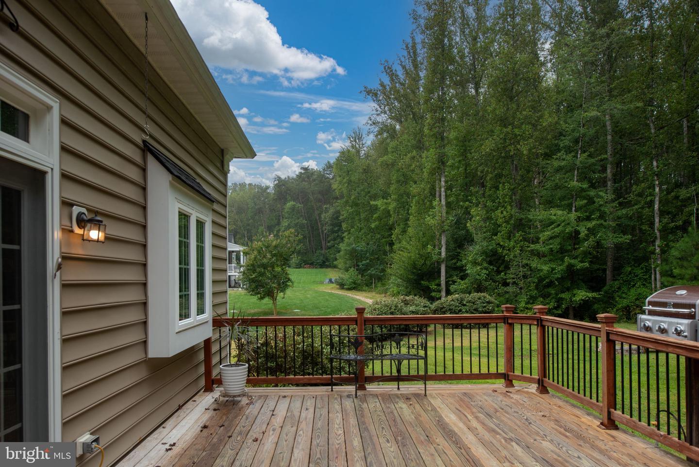 265 POPLAR MANOR AVE, FREDERICKSBURG, Virginia 22406, 4 Bedrooms Bedrooms, ,3 BathroomsBathrooms,Residential,For sale,265 POPLAR MANOR AVE,VAST2042060 MLS # VAST2042060