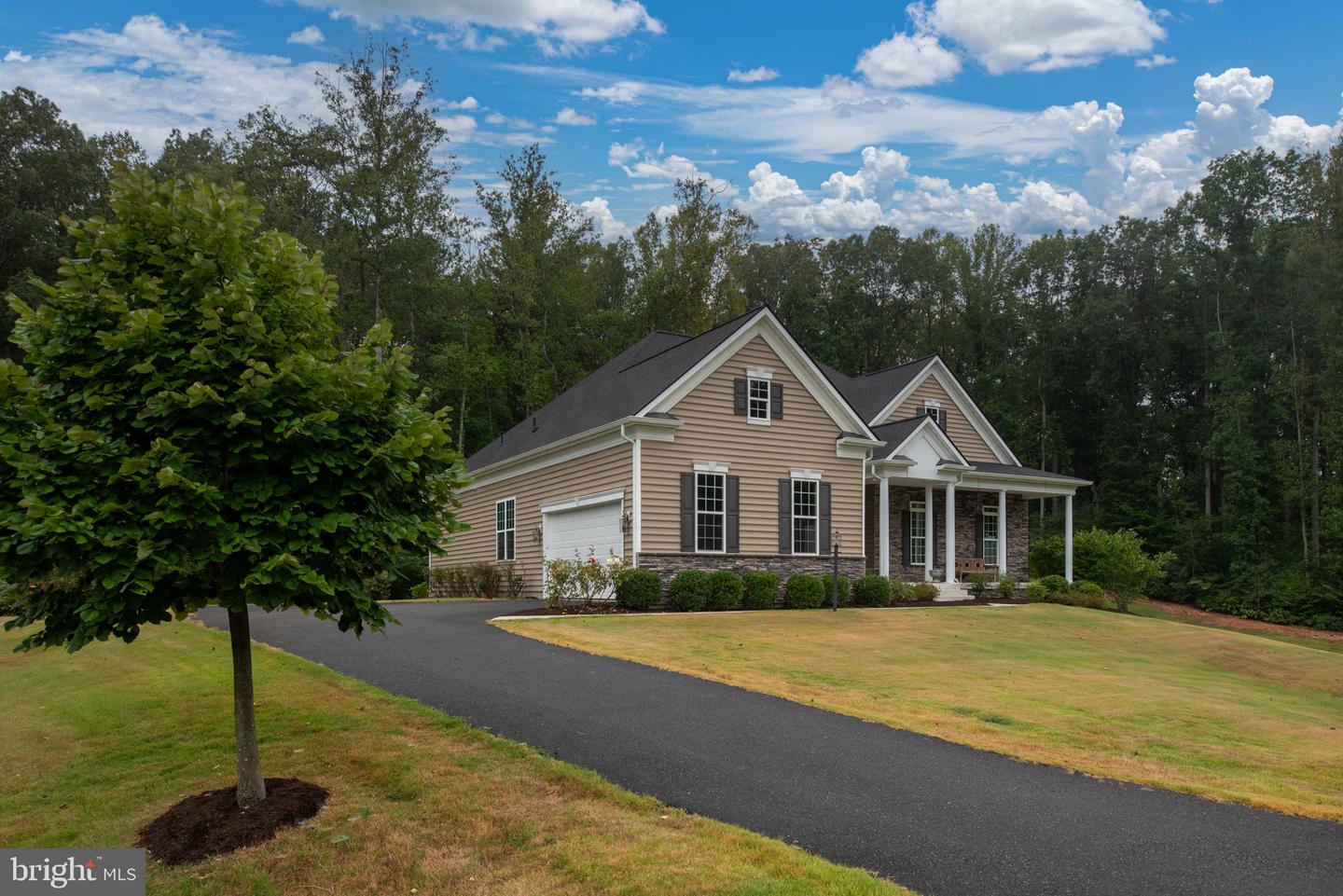 265 POPLAR MANOR AVE, FREDERICKSBURG, Virginia 22406, 4 Bedrooms Bedrooms, ,3 BathroomsBathrooms,Residential,For sale,265 POPLAR MANOR AVE,VAST2042060 MLS # VAST2042060