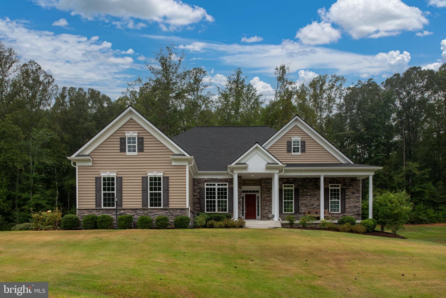 265 POPLAR MANOR AVE, FREDERICKSBURG, Virginia 22406, 4 Bedrooms Bedrooms, ,3 BathroomsBathrooms,Residential,For sale,265 POPLAR MANOR AVE,VAST2042060 MLS # VAST2042060