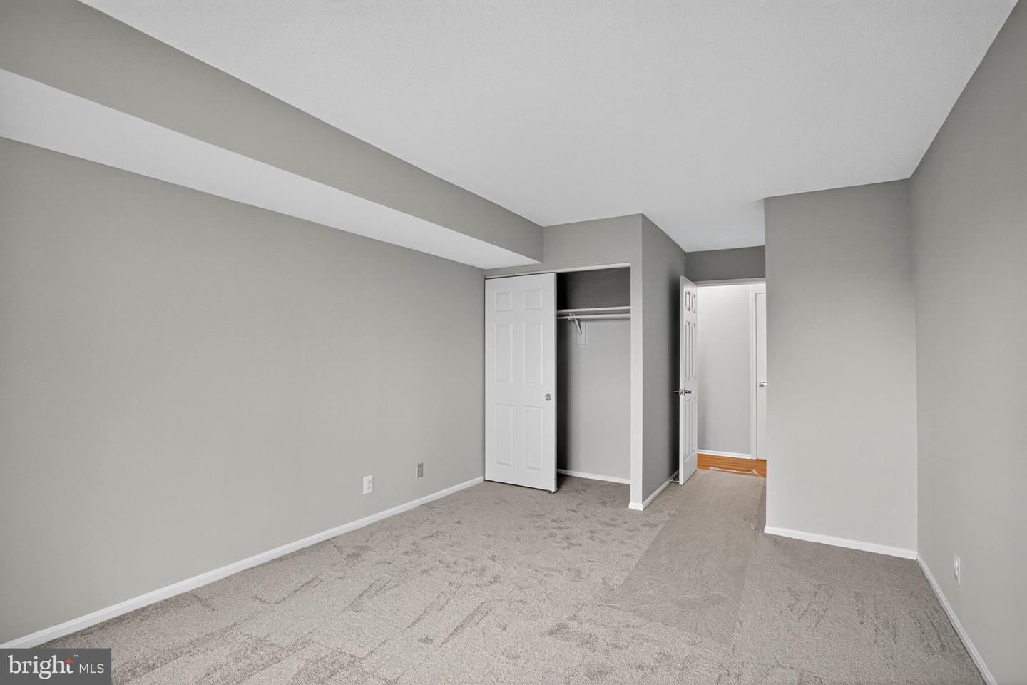 5902 MOUNT EAGLE DR #805, ALEXANDRIA, Virginia 22303, 2 Bedrooms Bedrooms, ,2 BathroomsBathrooms,Residential,For sale,5902 MOUNT EAGLE DR #805,VAFX2262868 MLS # VAFX2262868