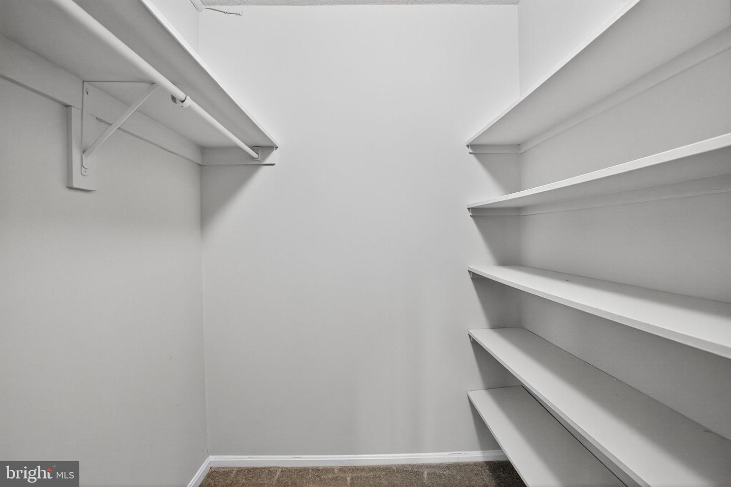 5902 MOUNT EAGLE DR #805, ALEXANDRIA, Virginia 22303, 2 Bedrooms Bedrooms, ,2 BathroomsBathrooms,Residential,For sale,5902 MOUNT EAGLE DR #805,VAFX2262868 MLS # VAFX2262868