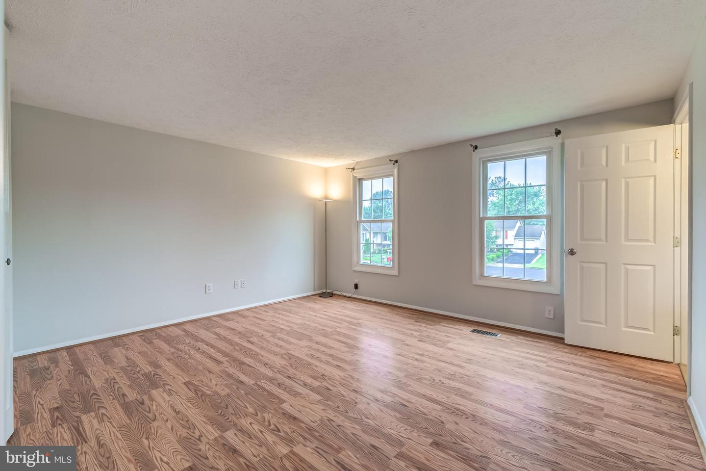 16305 BROMALL CT, CHANTILLY, Virginia 20151, 3 Bedrooms Bedrooms, ,2 BathroomsBathrooms,Residential,For sale,16305 BROMALL CT,VAFX2262794 MLS # VAFX2262794