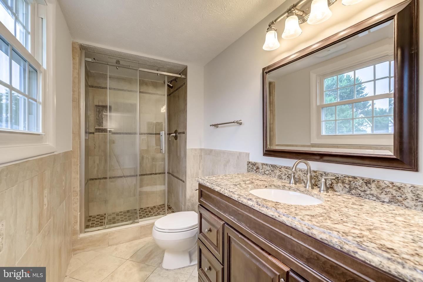 16305 BROMALL CT, CHANTILLY, Virginia 20151, 3 Bedrooms Bedrooms, ,2 BathroomsBathrooms,Residential,For sale,16305 BROMALL CT,VAFX2262794 MLS # VAFX2262794