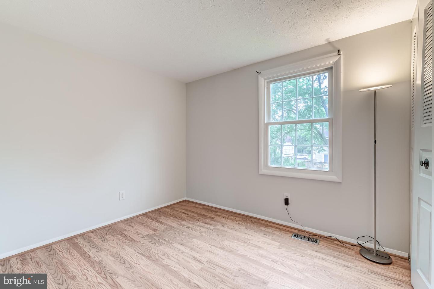 16305 BROMALL CT, CHANTILLY, Virginia 20151, 3 Bedrooms Bedrooms, ,2 BathroomsBathrooms,Residential,For sale,16305 BROMALL CT,VAFX2262794 MLS # VAFX2262794