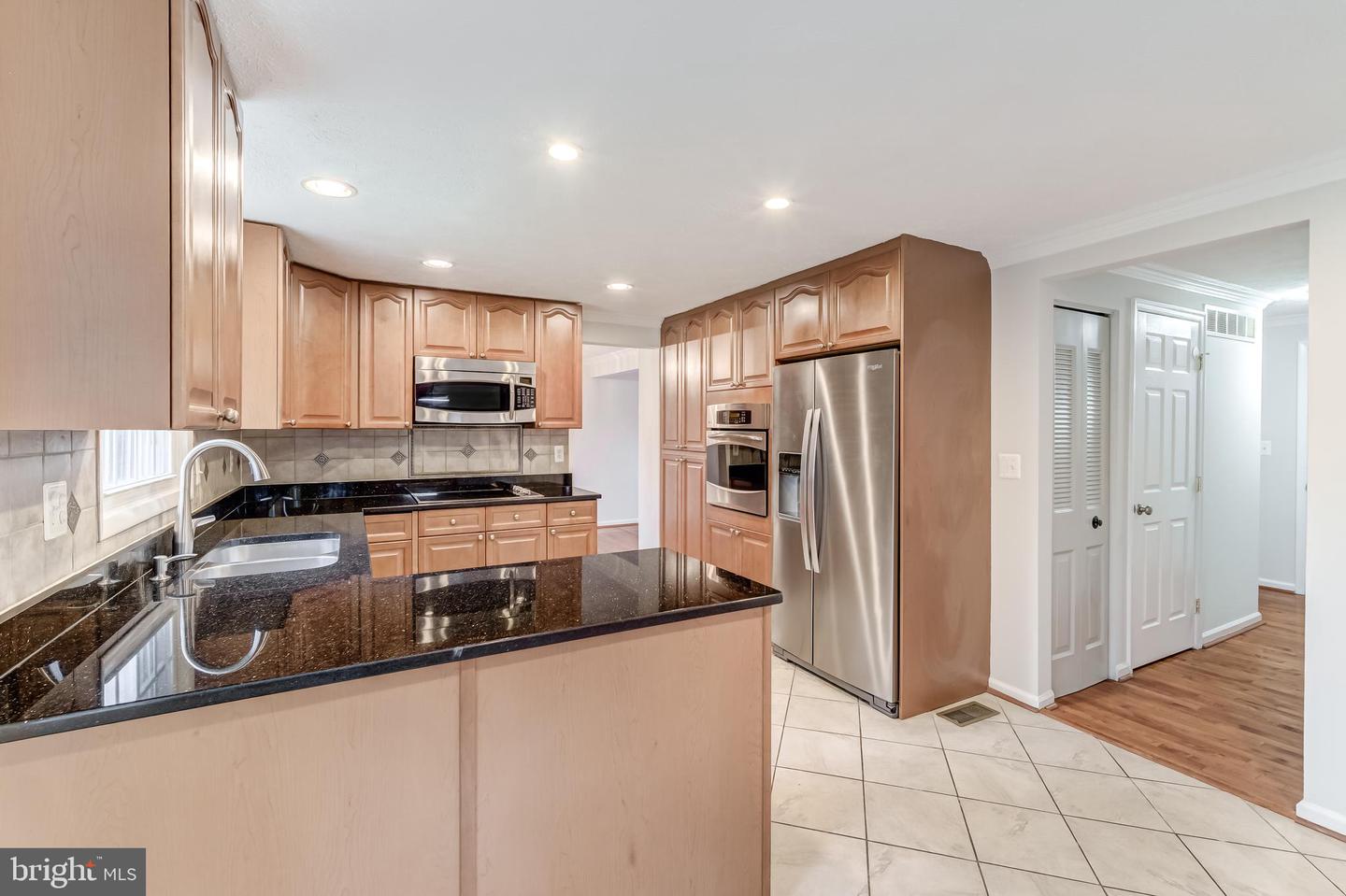 16305 BROMALL CT, CHANTILLY, Virginia 20151, 3 Bedrooms Bedrooms, ,2 BathroomsBathrooms,Residential,For sale,16305 BROMALL CT,VAFX2262794 MLS # VAFX2262794