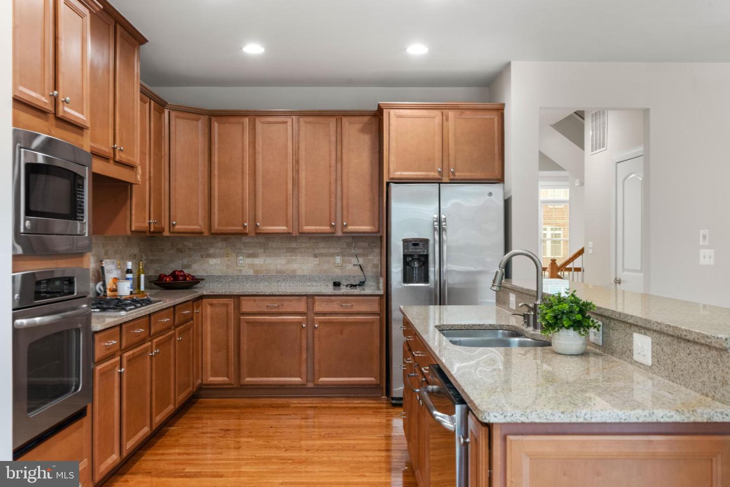 21252 PARK GROVE TER, ASHBURN, Virginia 20147, 3 Bedrooms Bedrooms, ,3 BathroomsBathrooms,Residential,For sale,21252 PARK GROVE TER,VALO2105126 MLS # VALO2105126