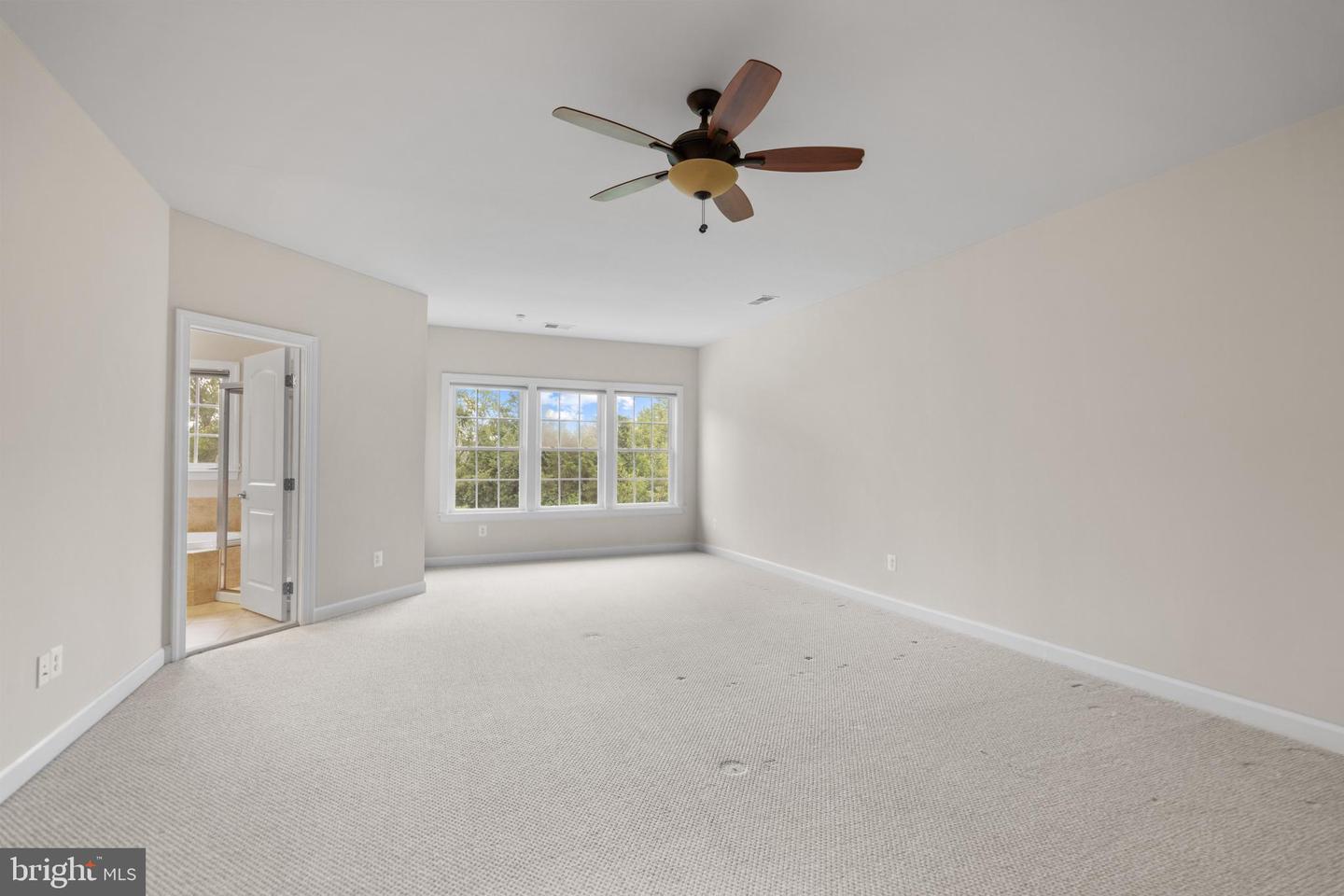 21252 PARK GROVE TER, ASHBURN, Virginia 20147, 3 Bedrooms Bedrooms, ,3 BathroomsBathrooms,Residential,For sale,21252 PARK GROVE TER,VALO2105126 MLS # VALO2105126