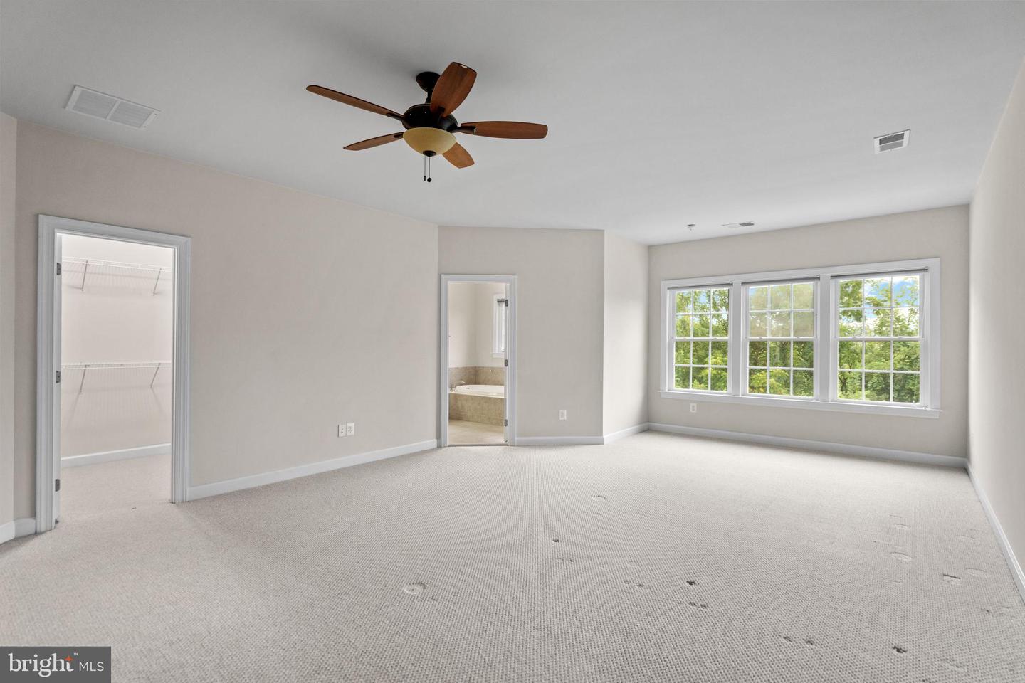 21252 PARK GROVE TER, ASHBURN, Virginia 20147, 3 Bedrooms Bedrooms, ,3 BathroomsBathrooms,Residential,For sale,21252 PARK GROVE TER,VALO2105126 MLS # VALO2105126