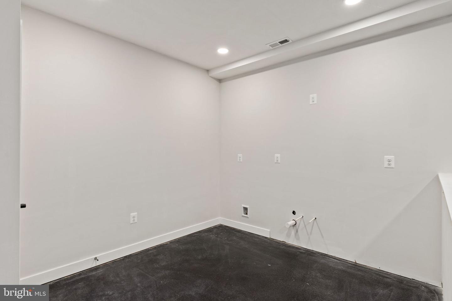 3 BOWLING CT, STAFFORD, Virginia 22554, 4 Bedrooms Bedrooms, ,2 BathroomsBathrooms,Residential,For sale,3 BOWLING CT,VAST2042068 MLS # VAST2042068 3 BOWLING CT, STAFFORD, Virginia 22554, 4 Bedrooms Bedrooms, ,2 BathroomsBathrooms,Residential,For sale,3 BOWLING CT,VAST2042068 MLS # VAST2042068