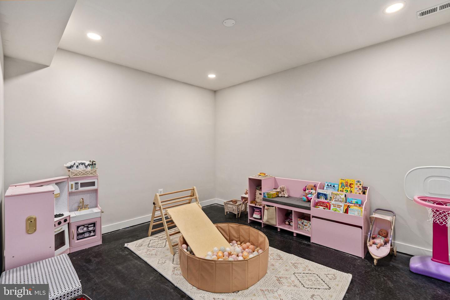 3 BOWLING CT, STAFFORD, Virginia 22554, 4 Bedrooms Bedrooms, ,2 BathroomsBathrooms,Residential,For sale,3 BOWLING CT,VAST2042068 MLS # VAST2042068 3 BOWLING CT, STAFFORD, Virginia 22554, 4 Bedrooms Bedrooms, ,2 BathroomsBathrooms,Residential,For sale,3 BOWLING CT,VAST2042068 MLS # VAST2042068