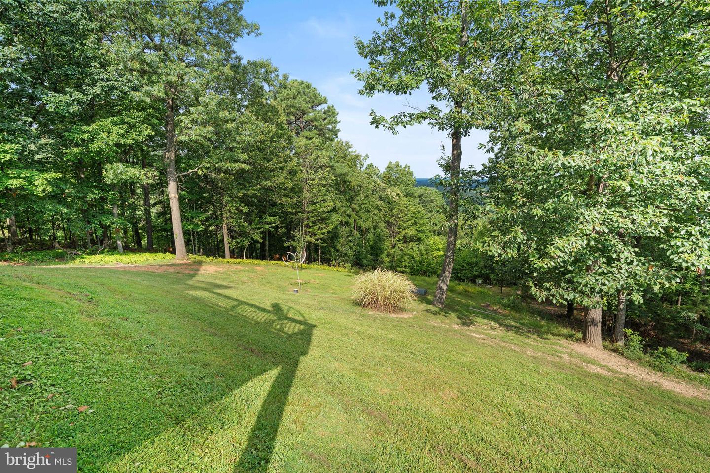 137 WENDY HILL RD, FRONT ROYAL, Virginia 22630, 3 Bedrooms Bedrooms, ,3 BathroomsBathrooms,Residential,For sale,137 WENDY HILL RD,VAWR2012062 MLS # VAWR2012062