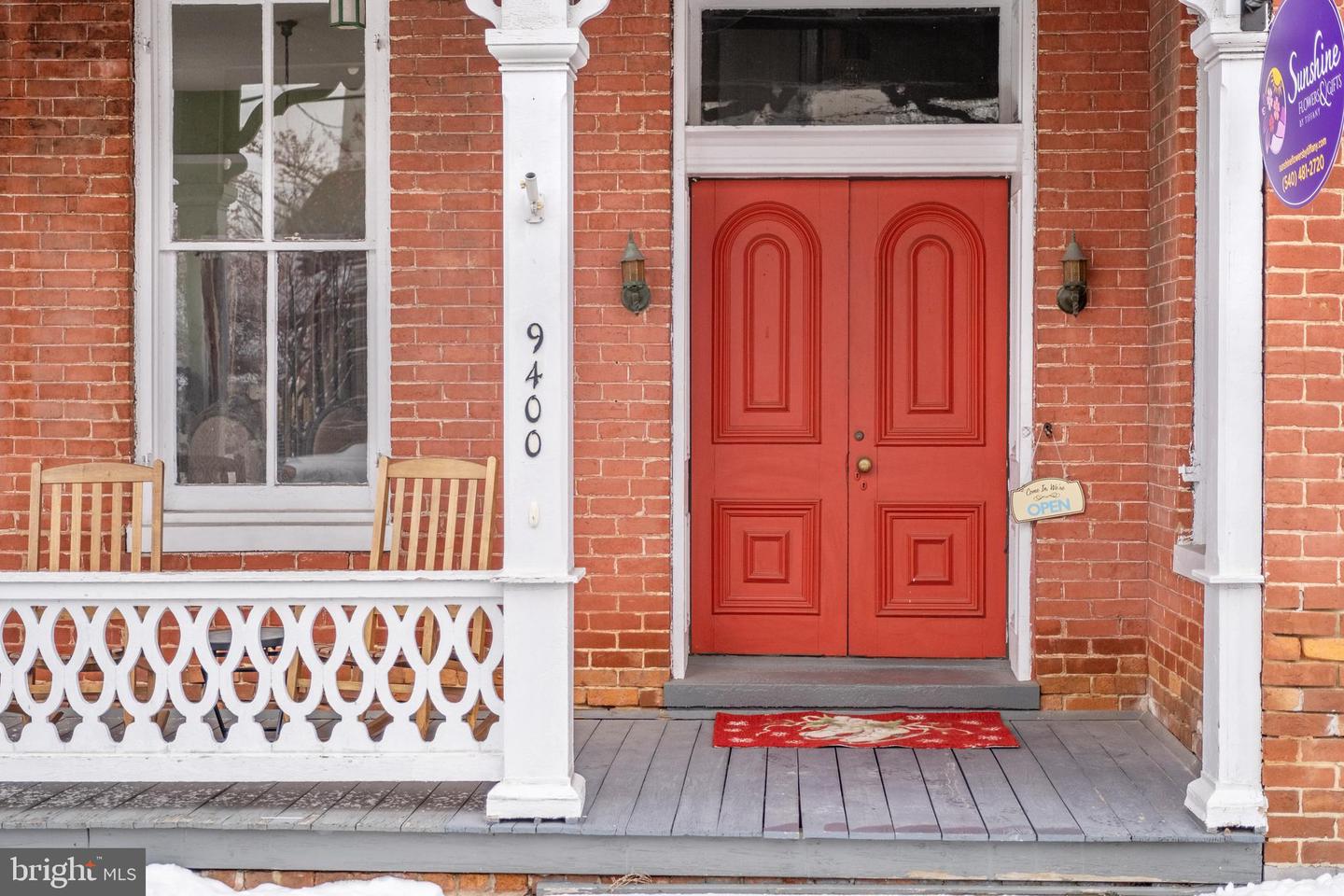 9400 CONGRESS ST S, NEW MARKET, Virginia 22844, 4 Bedrooms Bedrooms, ,2 BathroomsBathrooms,Residential,For sale,9400 CONGRESS ST S,VASH2012316 MLS # VASH2012316