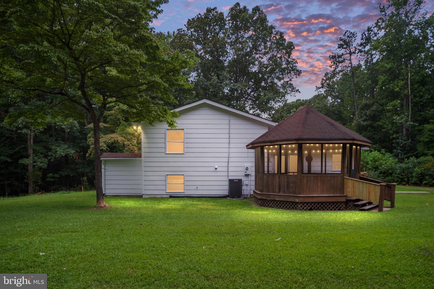 20023 PARADISE LN, RUTHER GLEN, Virginia 22546, 4 Bedrooms Bedrooms, ,3 BathroomsBathrooms,Residential,For sale,20023 PARADISE LN,VACV2008742 MLS # VACV2008742