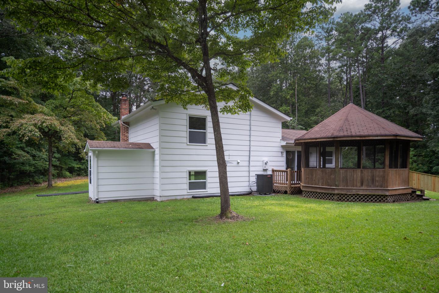20023 PARADISE LN, RUTHER GLEN, Virginia 22546, 4 Bedrooms Bedrooms, ,3 BathroomsBathrooms,Residential,For sale,20023 PARADISE LN,VACV2008742 MLS # VACV2008742