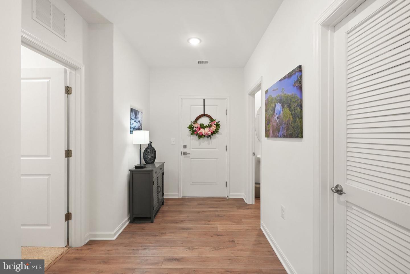 13950 ENGLEFIELD DR #3202, WOODBRIDGE, Virginia 22193, 2 Bedrooms Bedrooms, ,2 BathroomsBathrooms,Residential,For sale,13950 ENGLEFIELD DR #3202,VAPW2102276 MLS # VAPW2102276