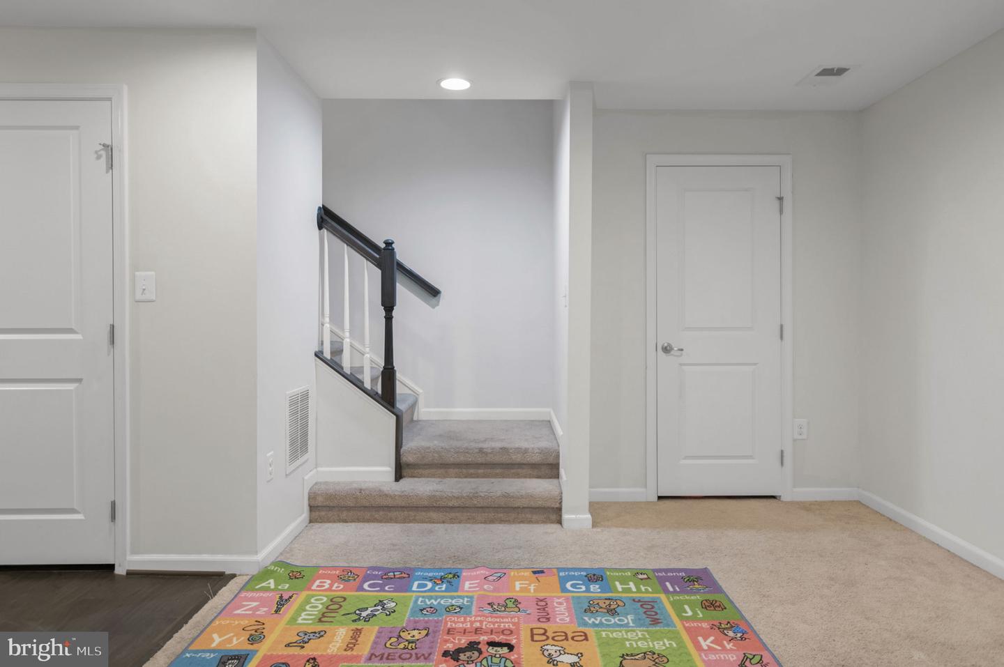 8633 ROSECRANS LN, SPOTSYLVANIA, Virginia 22553, 3 Bedrooms Bedrooms, ,2 BathroomsBathrooms,Residential,For sale,8633 ROSECRANS LN,VASP2035744 MLS # VASP2035744