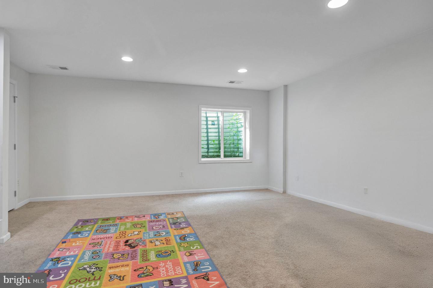 8633 ROSECRANS LN, SPOTSYLVANIA, Virginia 22553, 3 Bedrooms Bedrooms, ,2 BathroomsBathrooms,Residential,For sale,8633 ROSECRANS LN,VASP2035744 MLS # VASP2035744