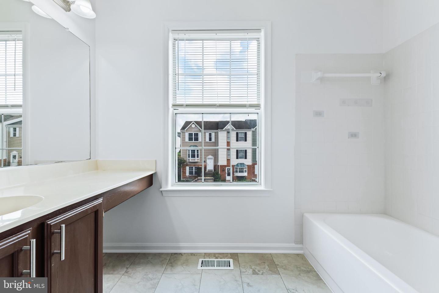 415 WESTMINSTER #149, STAFFORD, Virginia 22556, 3 Bedrooms Bedrooms, 6 Rooms Rooms,2 BathroomsBathrooms,Residential,For sale,415 WESTMINSTER #149,VAST2042092 MLS # VAST2042092