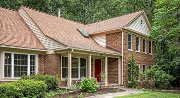 11132 FLORA LEE DR, FAIRFAX STATION, Virginia 22039, 5 Bedrooms Bedrooms, ,4 BathroomsBathrooms,Residential,For sale,11132 FLORA LEE DR,VAFX2262938 MLS # VAFX2262938