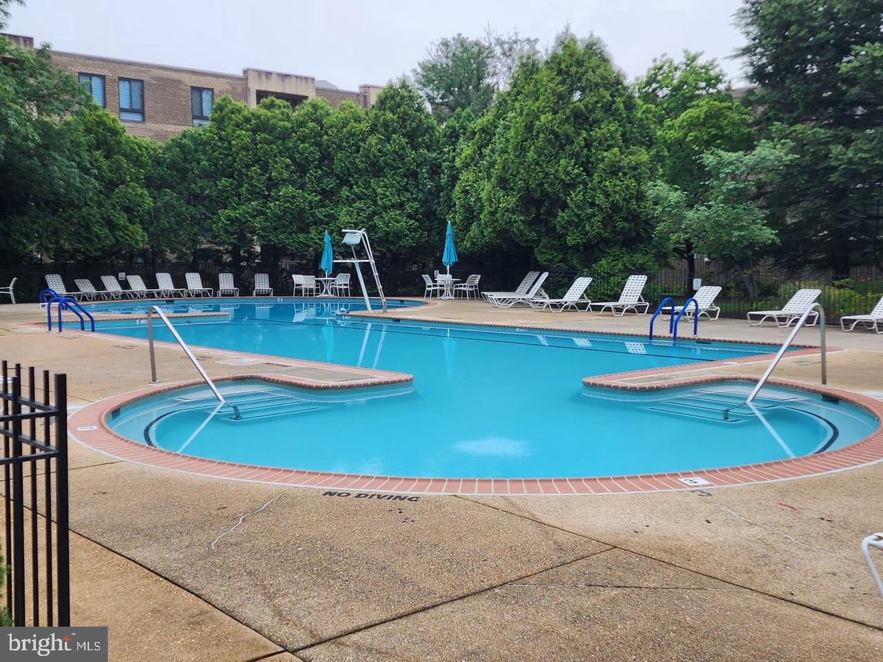 803 N HOWARD ST #254, ALEXANDRIA, Virginia 22304, 1 Bedroom Bedrooms, ,1 BathroomBathrooms,Residential,For sale,803 N HOWARD ST #254,VAAX2048906 MLS # VAAX2048906 803 N HOWARD ST #254, ALEXANDRIA, Virginia 22304, 1 Bedroom Bedrooms, ,1 BathroomBathrooms,Residential,For sale,803 N HOWARD ST #254,VAAX2048906 MLS # VAAX2048906