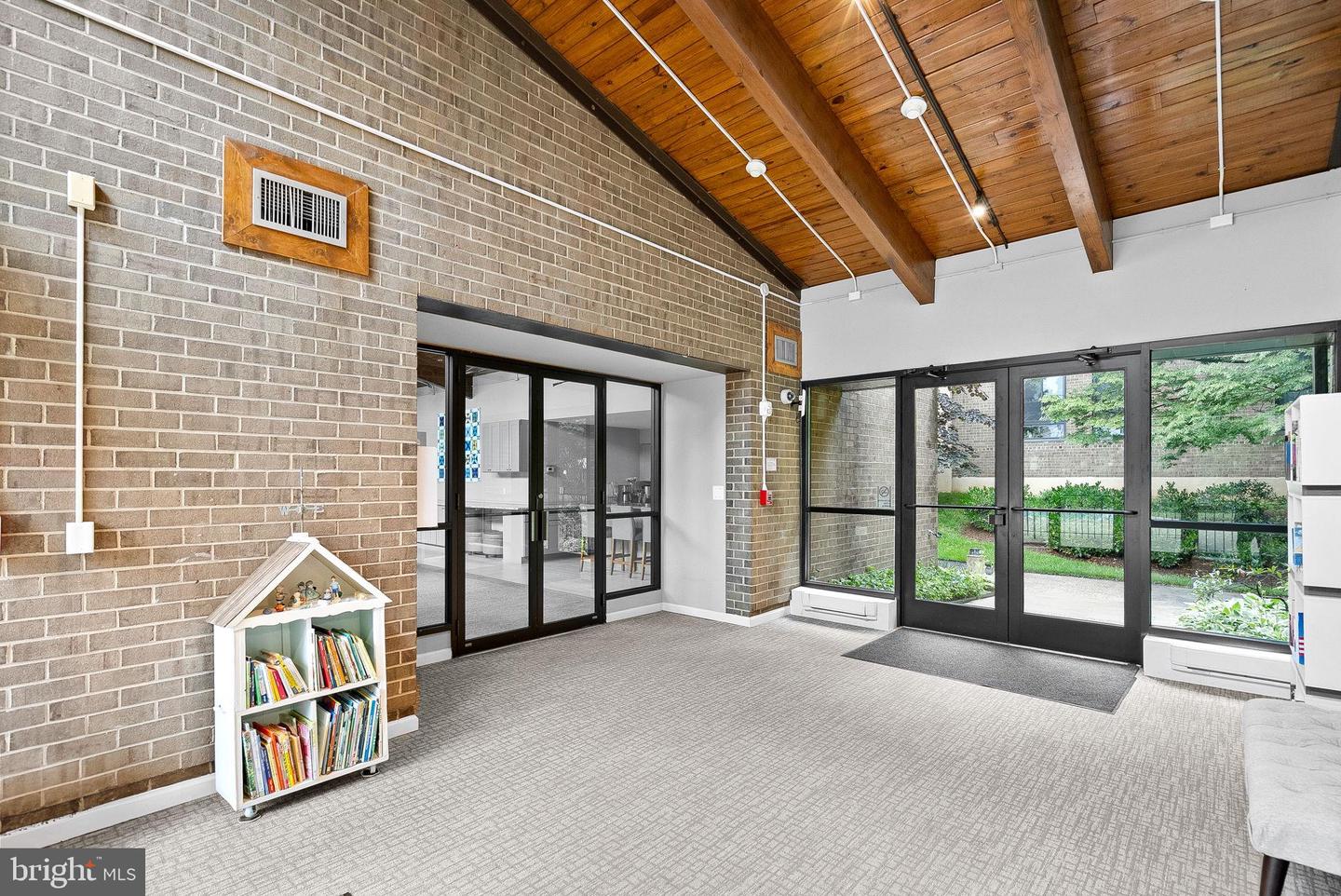 803 N HOWARD ST #254, ALEXANDRIA, Virginia 22304, 1 Bedroom Bedrooms, ,1 BathroomBathrooms,Residential,For sale,803 N HOWARD ST #254,VAAX2048906 MLS # VAAX2048906 803 N HOWARD ST #254, ALEXANDRIA, Virginia 22304, 1 Bedroom Bedrooms, ,1 BathroomBathrooms,Residential,For sale,803 N HOWARD ST #254,VAAX2048906 MLS # VAAX2048906