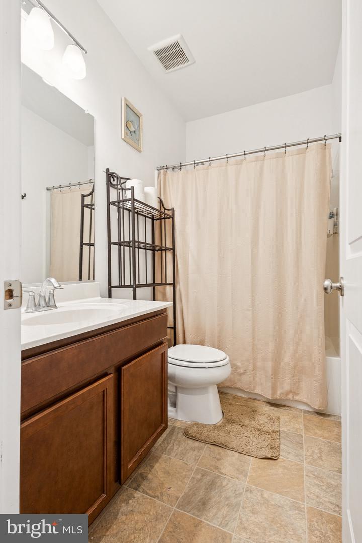 8264 KNIGHT STATION WAY, MANASSAS, Virginia 20110, 4 Bedrooms Bedrooms, ,3 BathroomsBathrooms,Residential,For sale,8264 KNIGHT STATION WAY,VAPW2102328 MLS # VAPW2102328